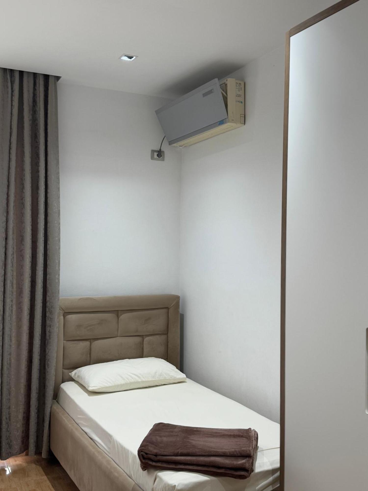Guesthouse Cami Durres Exterior photo